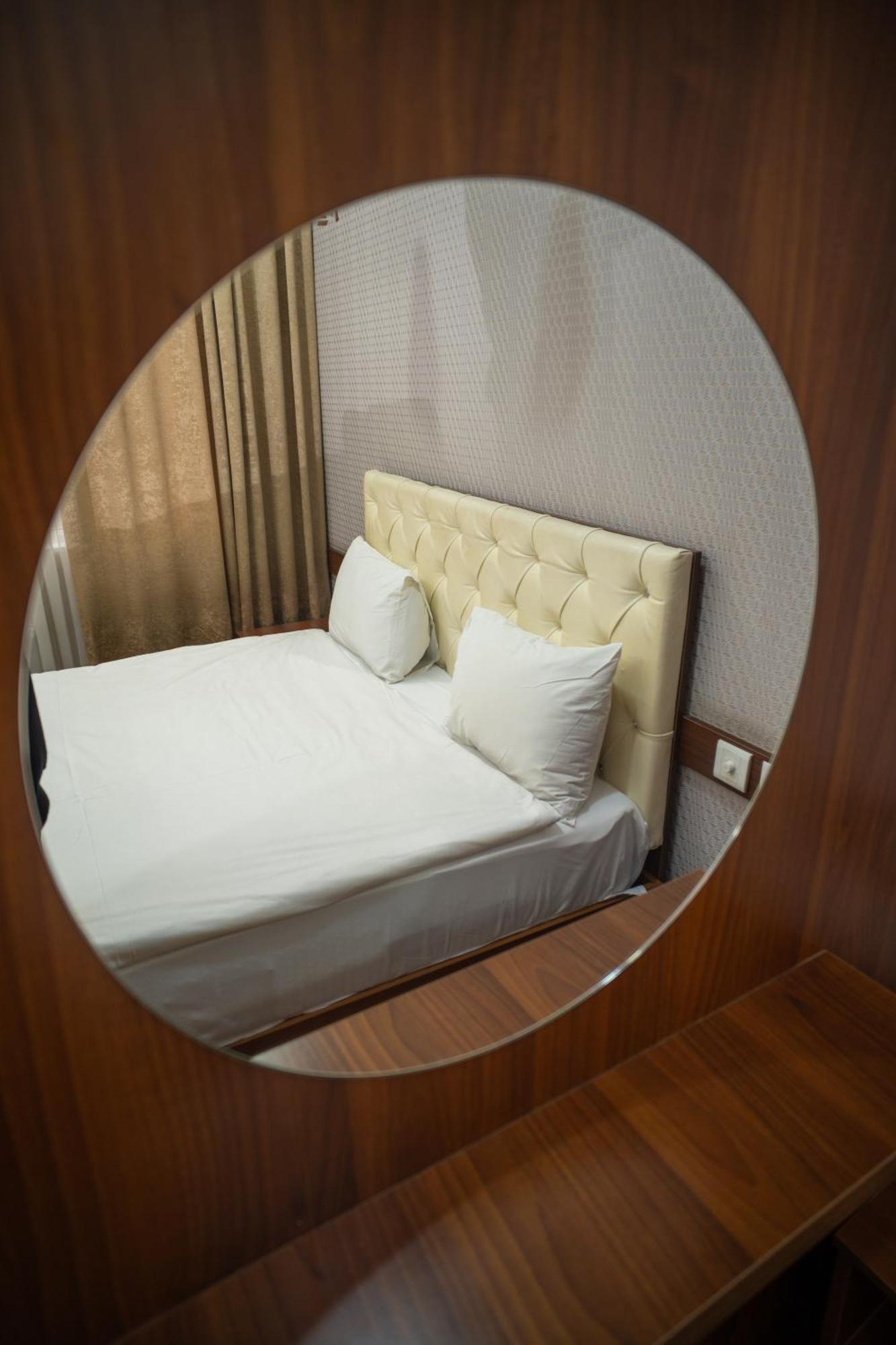 Consul Hotel Baku Exterior photo